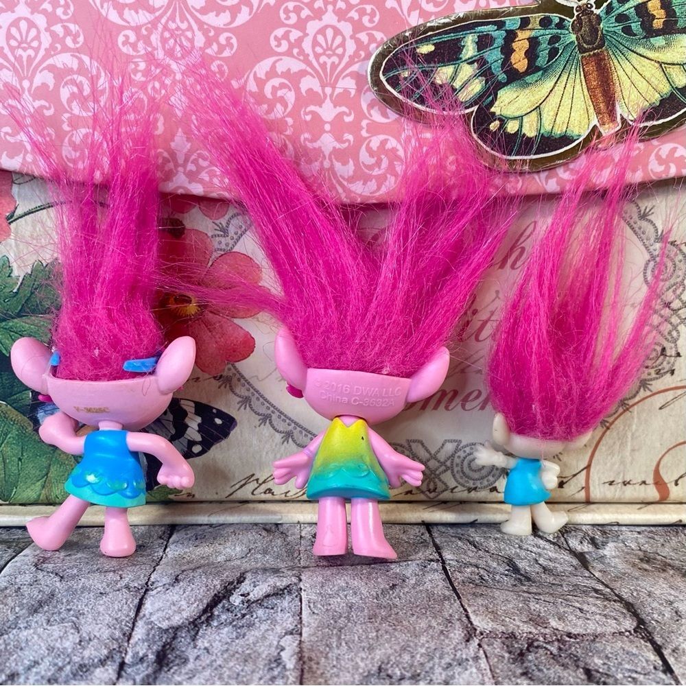 Trolls World Tour  Poppy Set of Three Troll Doll DreamWorks Hasbro Toys - Picture 2 of 8